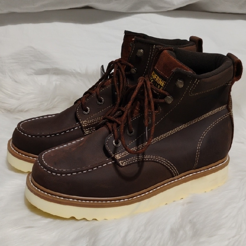 (#201) SALE! NWT Wolverine Brown Wedge Moc-Toe Work Boots Sz.10.5